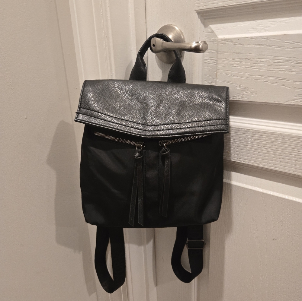 Botkier New York Backpack - Picture 4 of 16